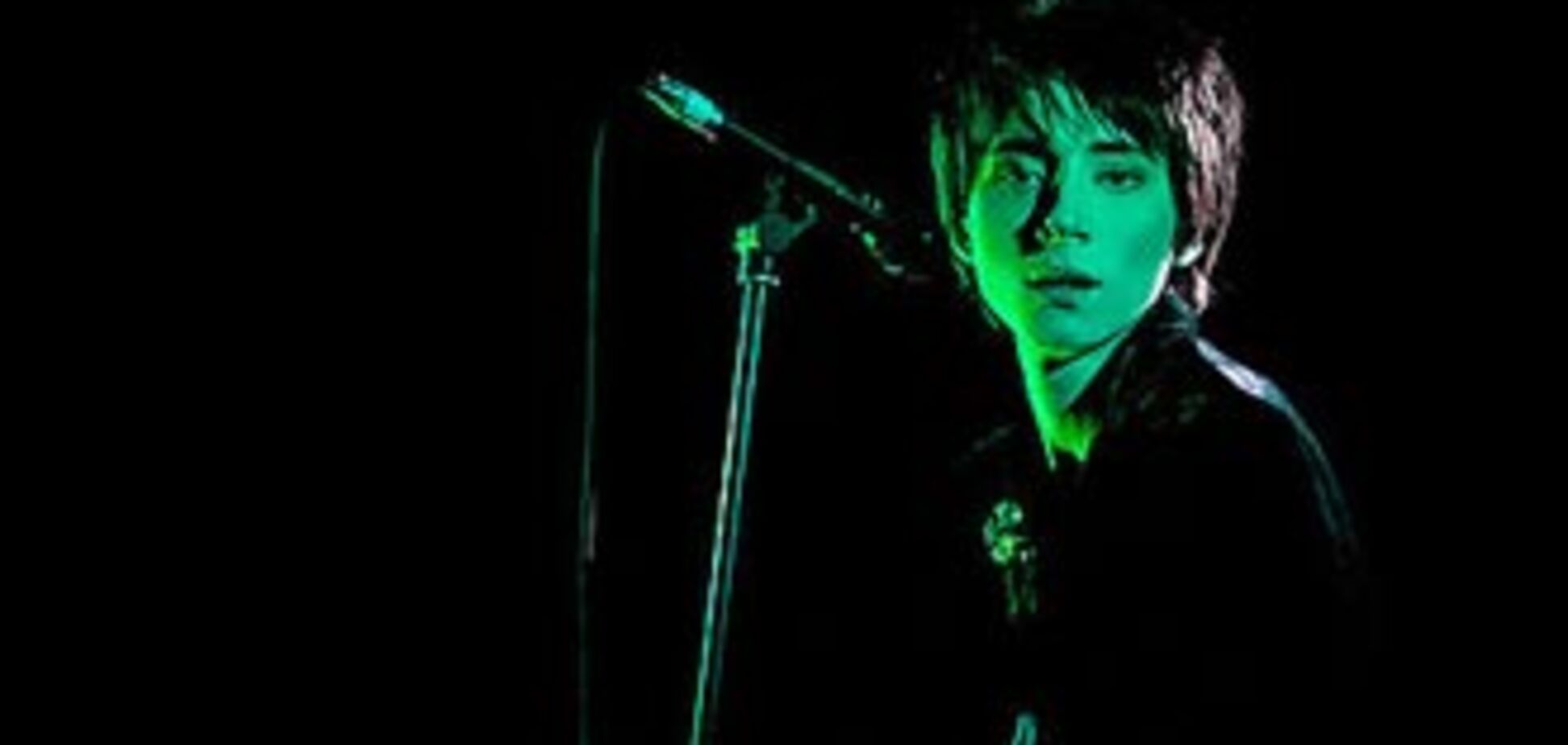 Земфіра не вважає РФ демократією, але в опозицію не піде