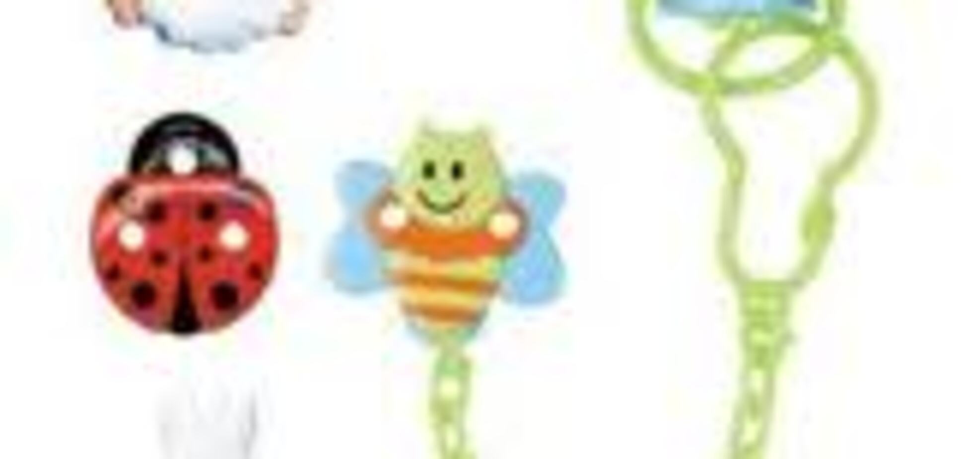 На Киевщине малышка повесилась на цепочке от соски