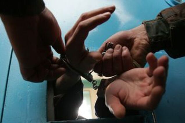 Лейтенанта міліції побили на дорозі бейсбольною битою