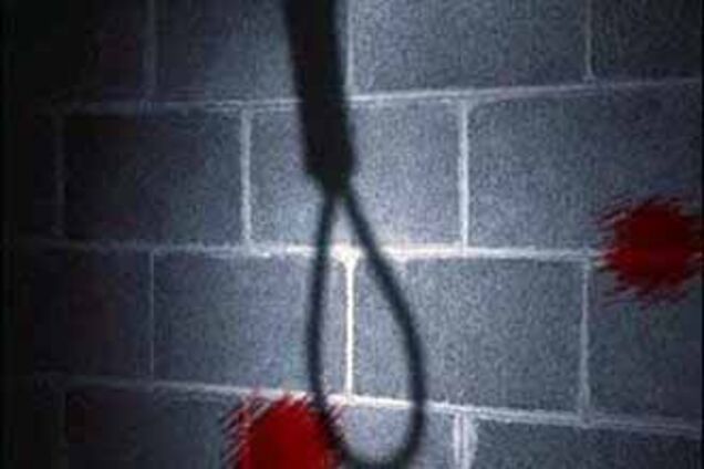 Львовский чиновник найден повешенным