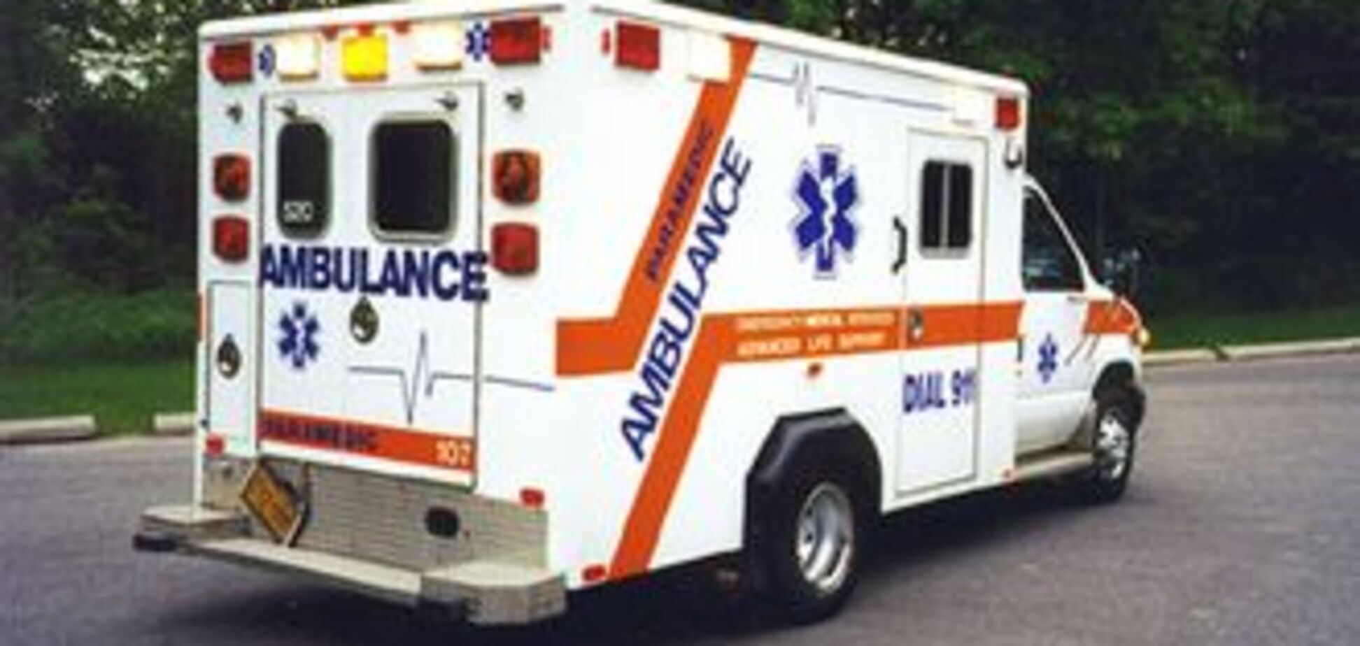 Самогубець вижив, викинувшись з 39-го поверху