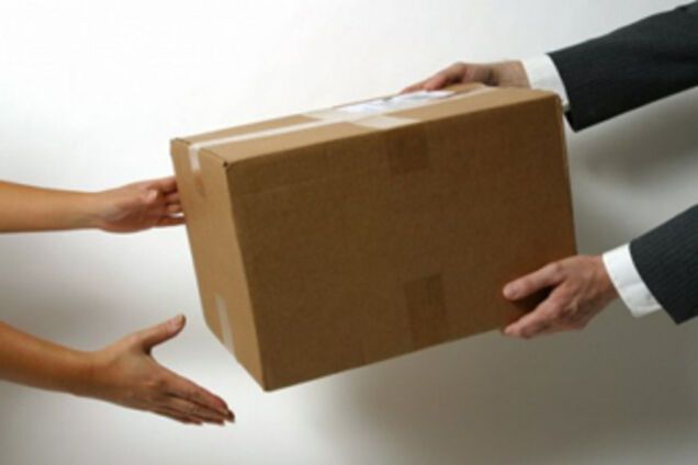 Пьяный курьер потерял картину за $1 миллион