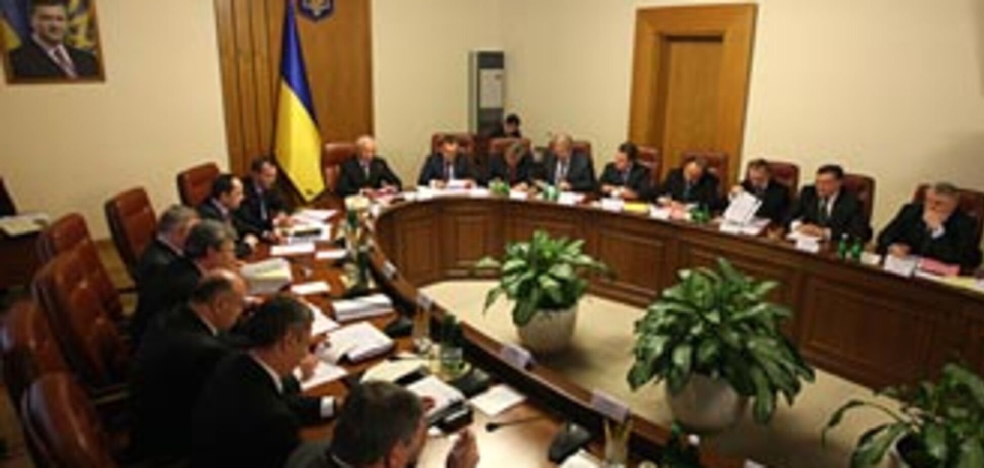 Кабмин рассмотрит закон о местном референдуме
