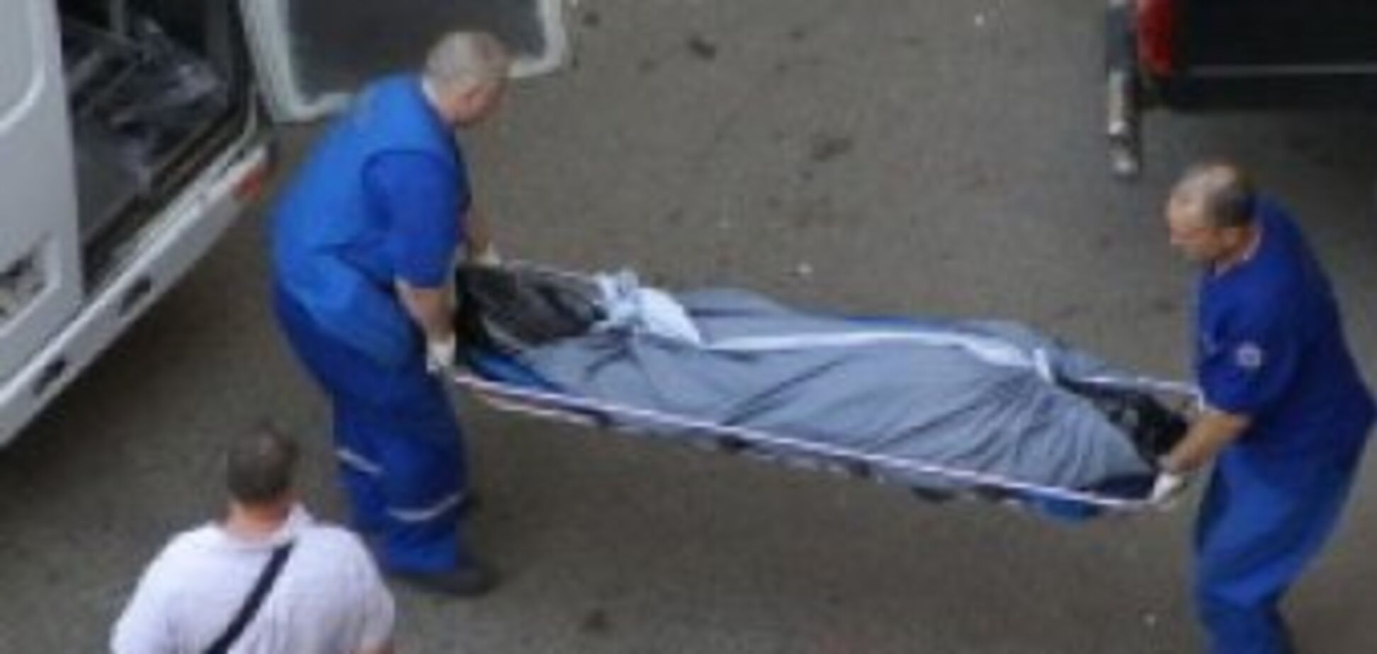 У Пітері чоловік покінчив з собою, відірвавши собі голову