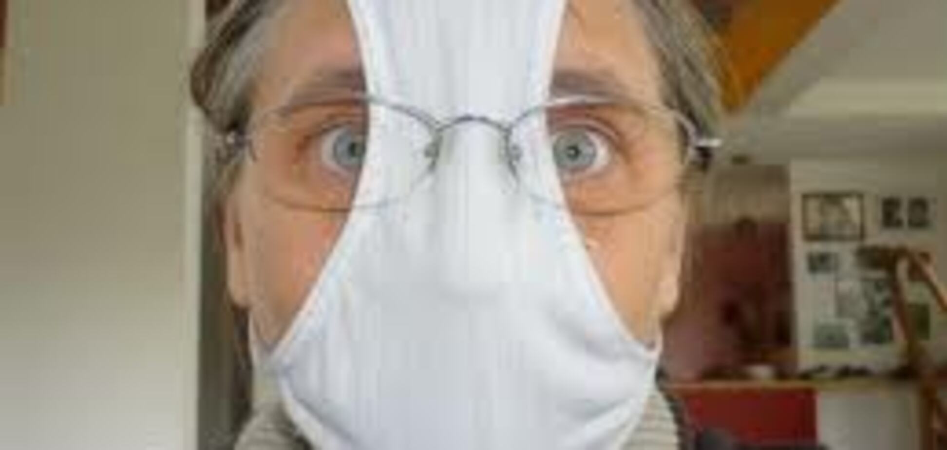 Грабіжники у медичних масках розкрили банкомат і все вкрали