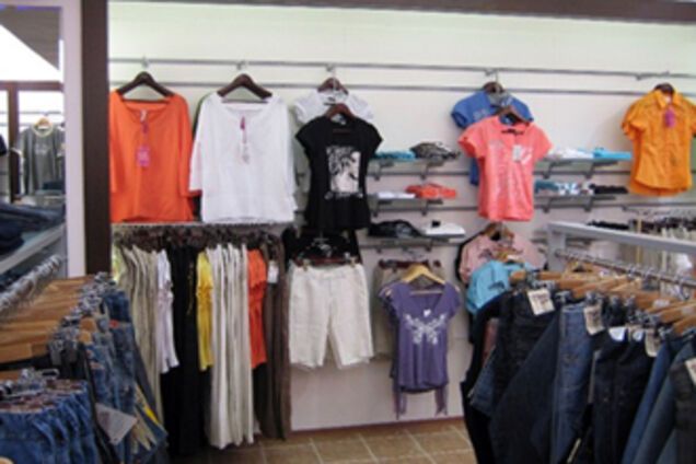 До кінця року одяг в Україні подорожчає на 20%