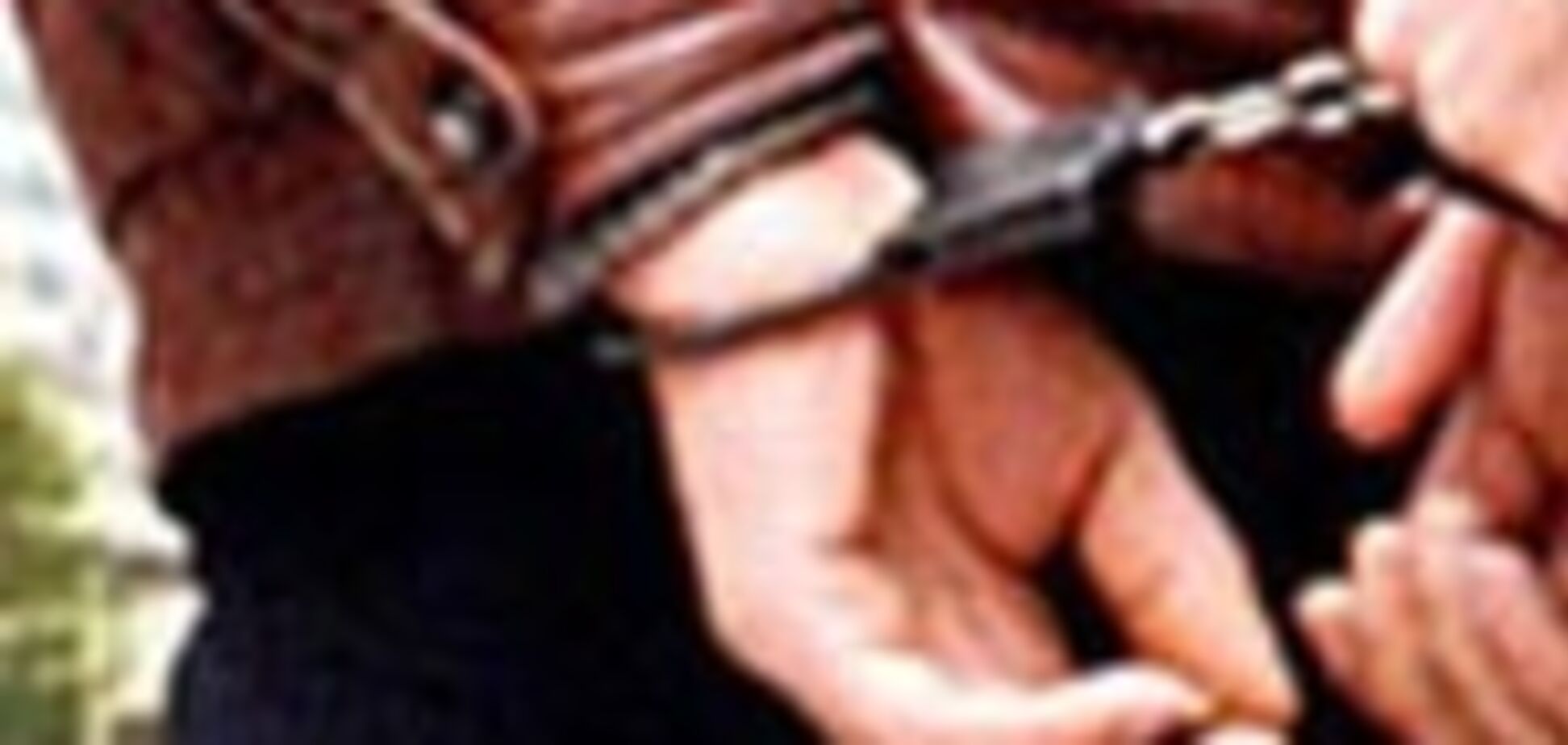 За извращенное изнасилование менту Мариуполя дали 'условно'