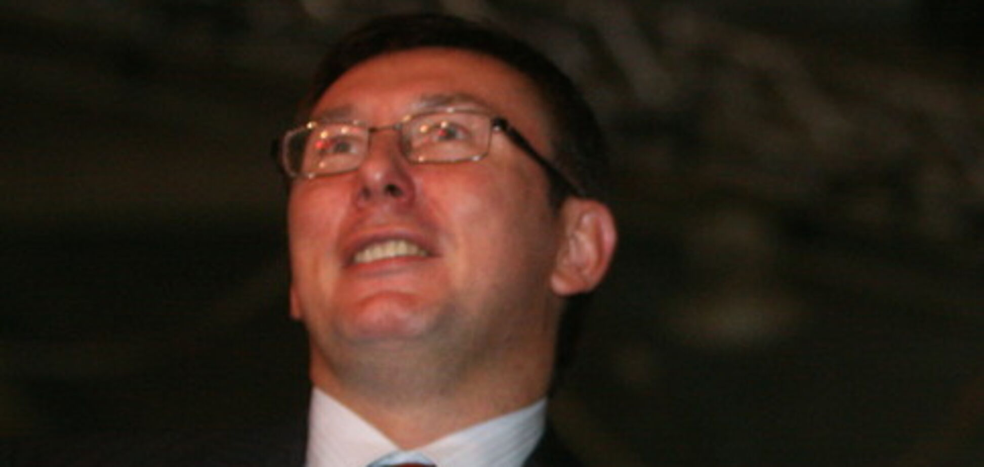 Луценко 'травил' гаишникам анекдоты, а не кидался под колеса