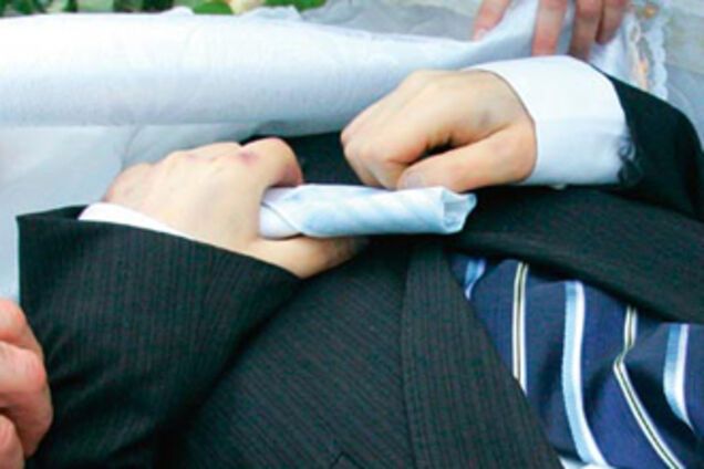 В Швеции отпевают и хоронят через месяц после смерти