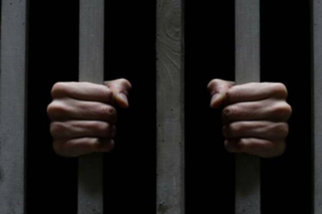 В украинских СИЗО практикуют средневековые пытки