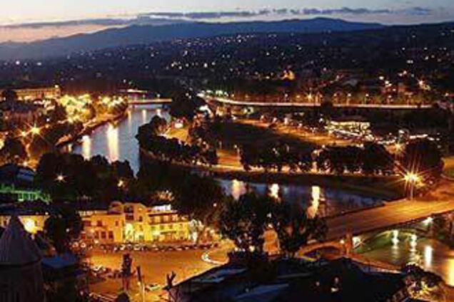 У Грузії знову загорівся світло