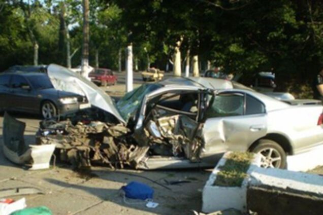 Іномарка збила вісьмох на тротуарі