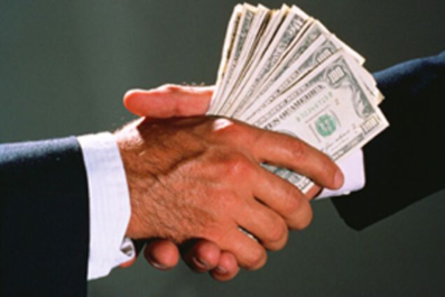 Сотрудница киевского метро попалась на взятке в 25 тысяч