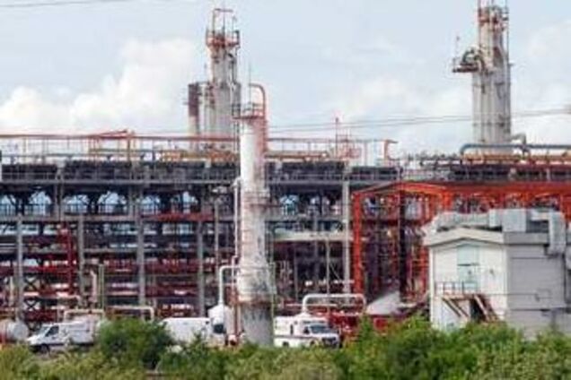 У Мексиці вибухнув нафтопереробний завод