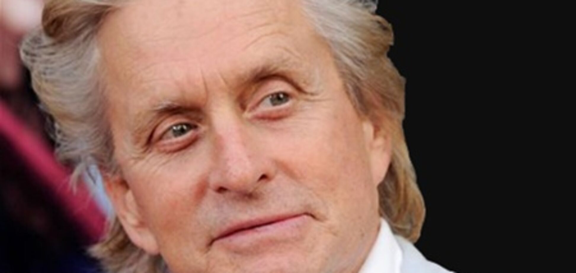 Майкл Дуглас победил рак и отправился на пляж