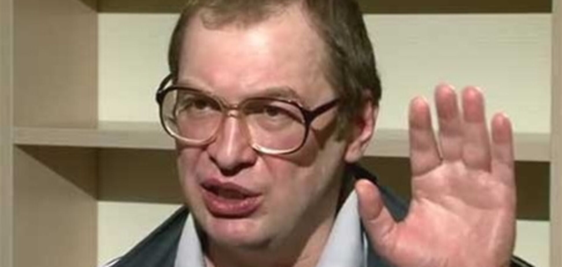 Медведев помешает Мавроди выстроить новую пирамиду