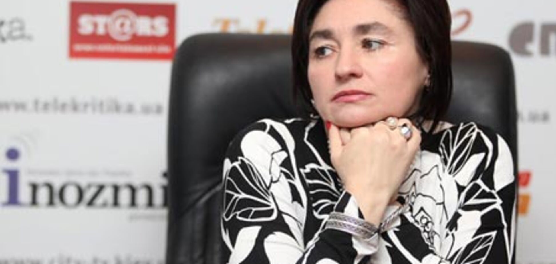 Известная писательница заявляет о политическом преследовании