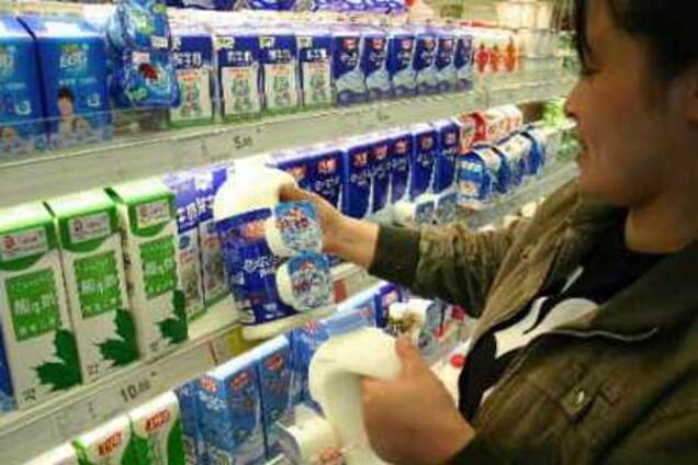 У Китаї вибухнув новий меламіновий скандал