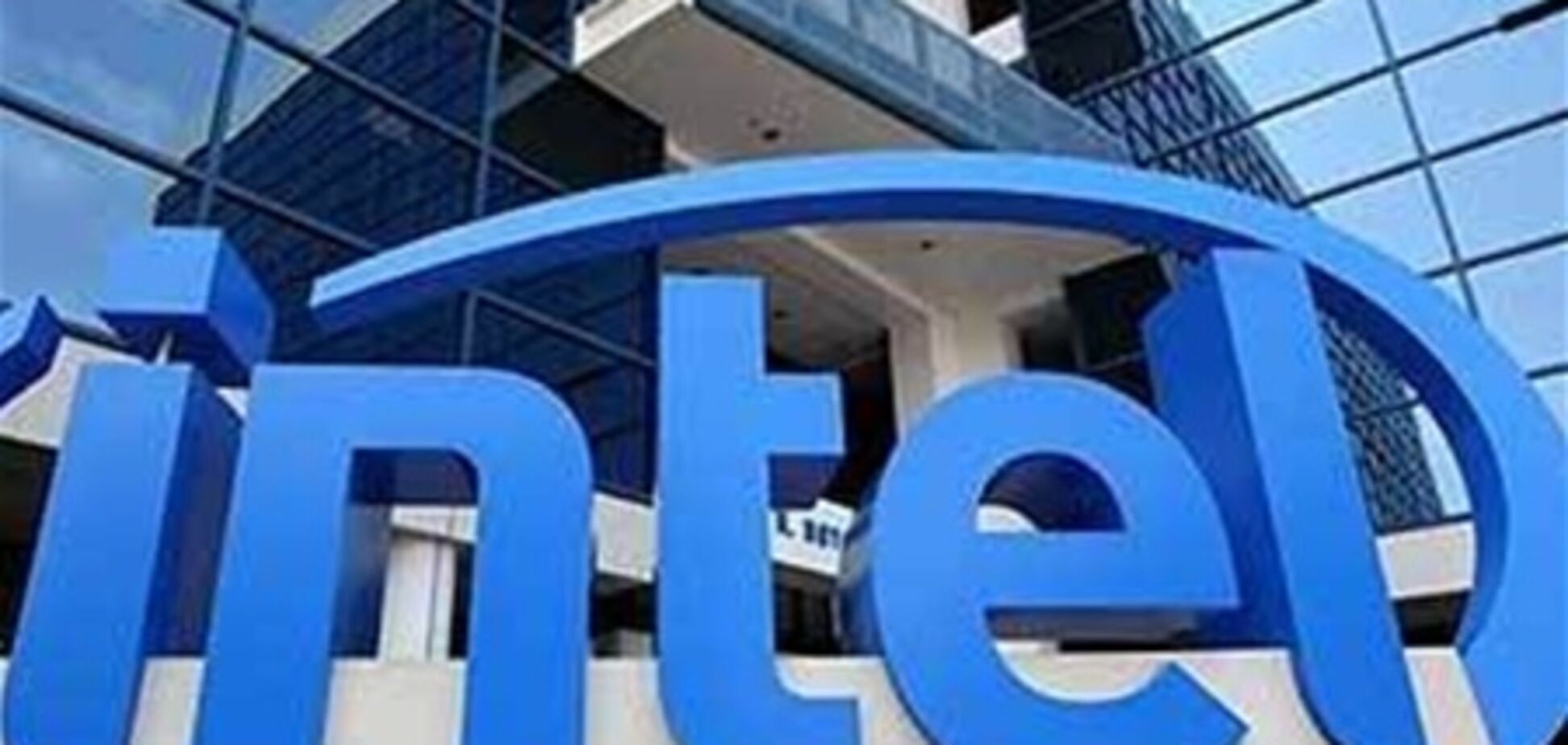 Intel заработал рекордную сумму денег