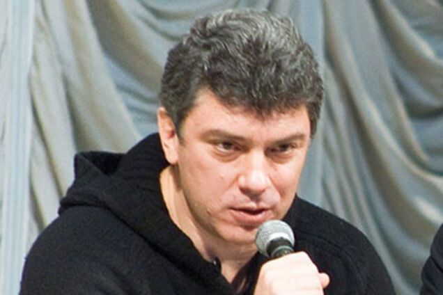 Немцов сгагитировал в оппозицию сокамерников