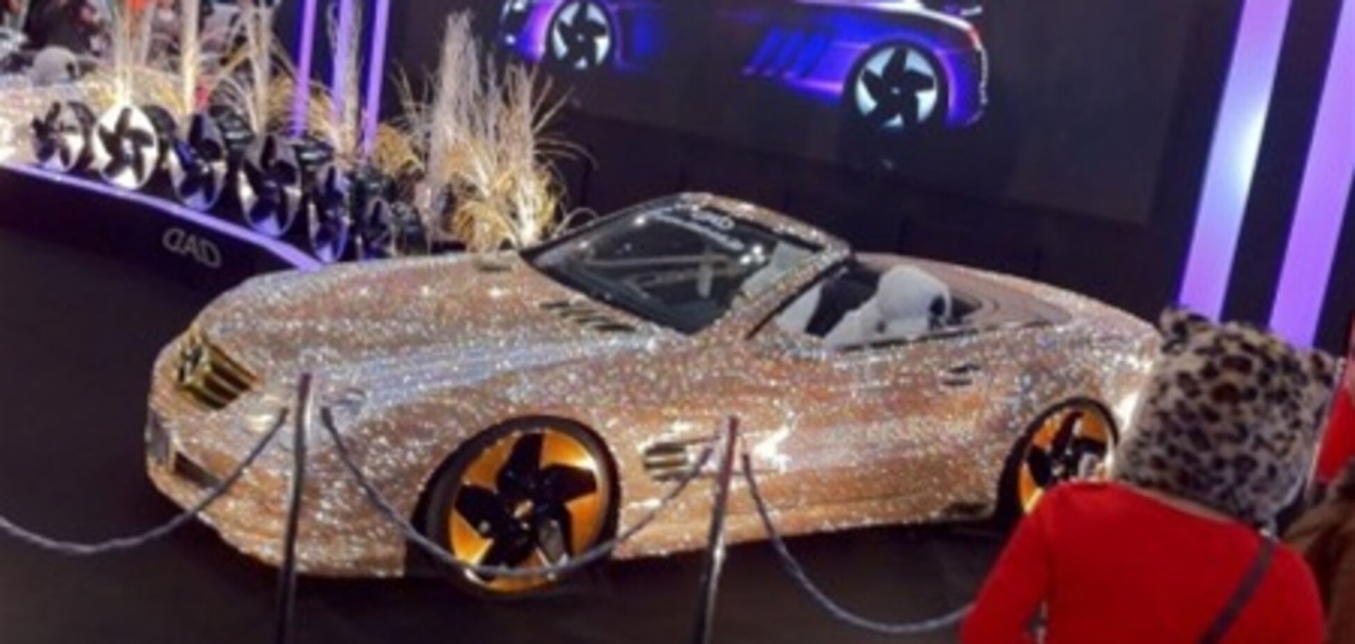 Mercedes решился на выпуск гламурного спорткара