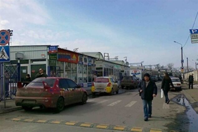 В Киеве снесут 'Петровку'