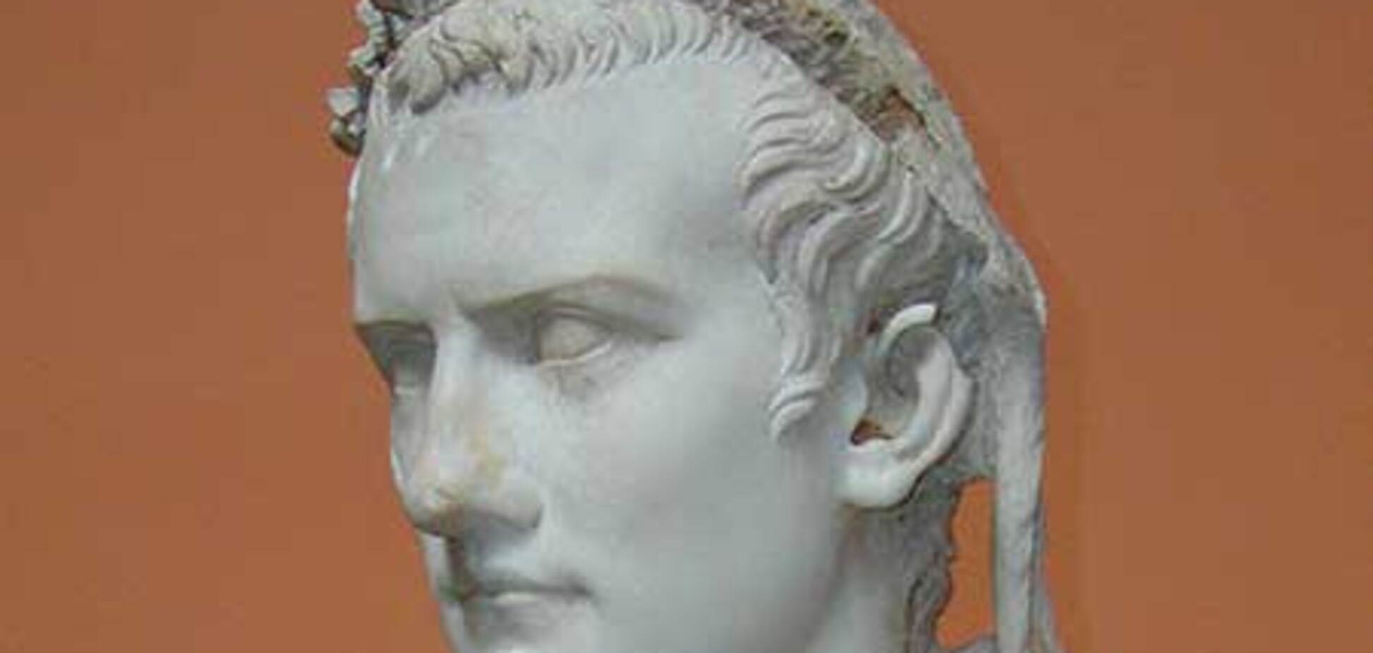 Благодаря 'черному археологу', найдена гробница Калигулы