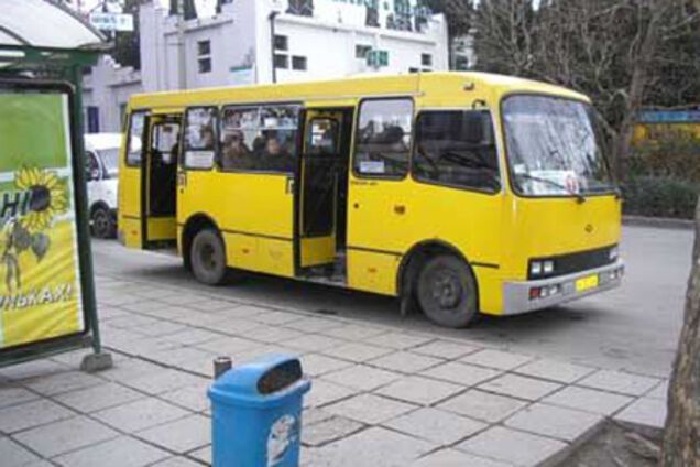 Маршрутки треба замінити автобусами великої місткості