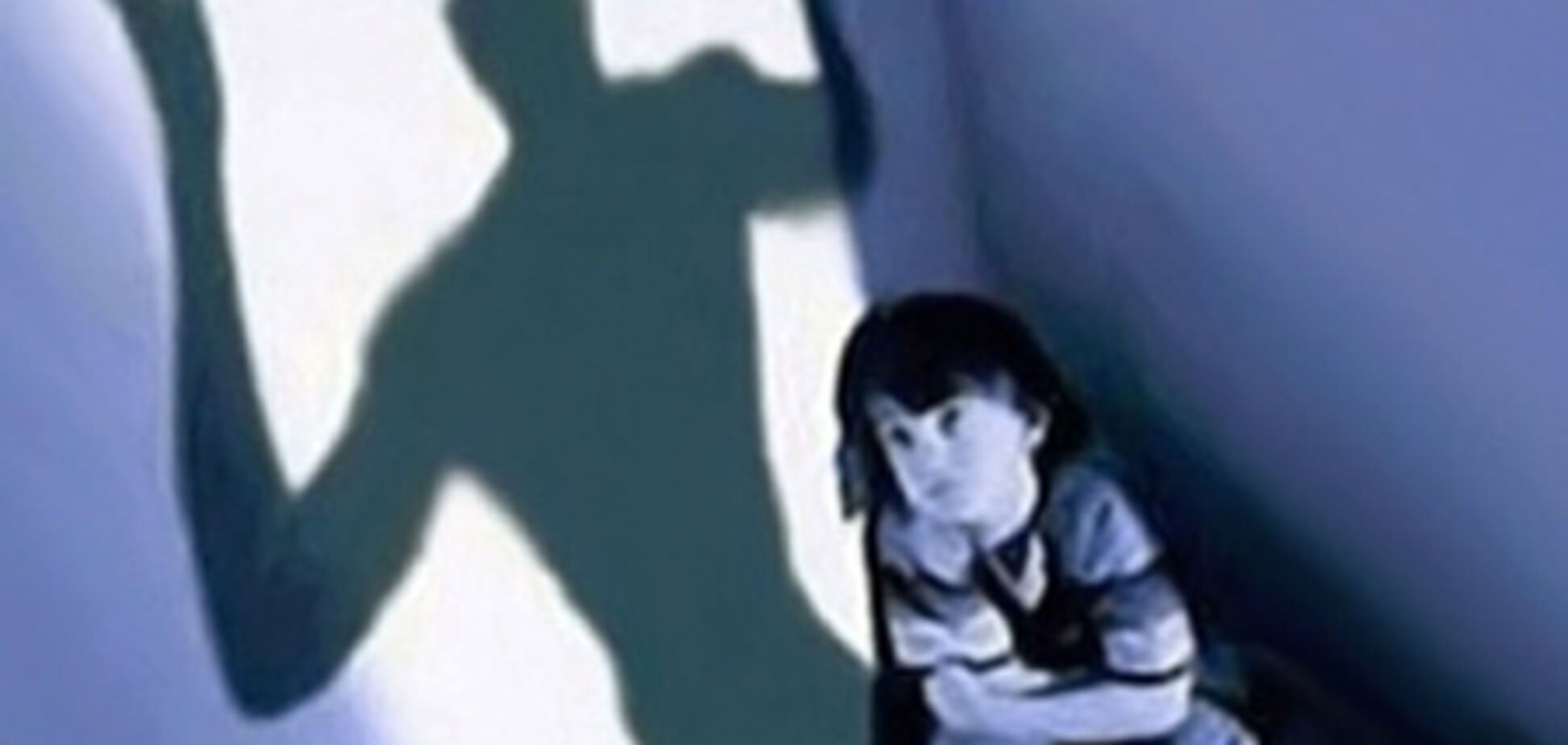 Пара алкоголиков пытала 4-летнюю дочь несколько дней