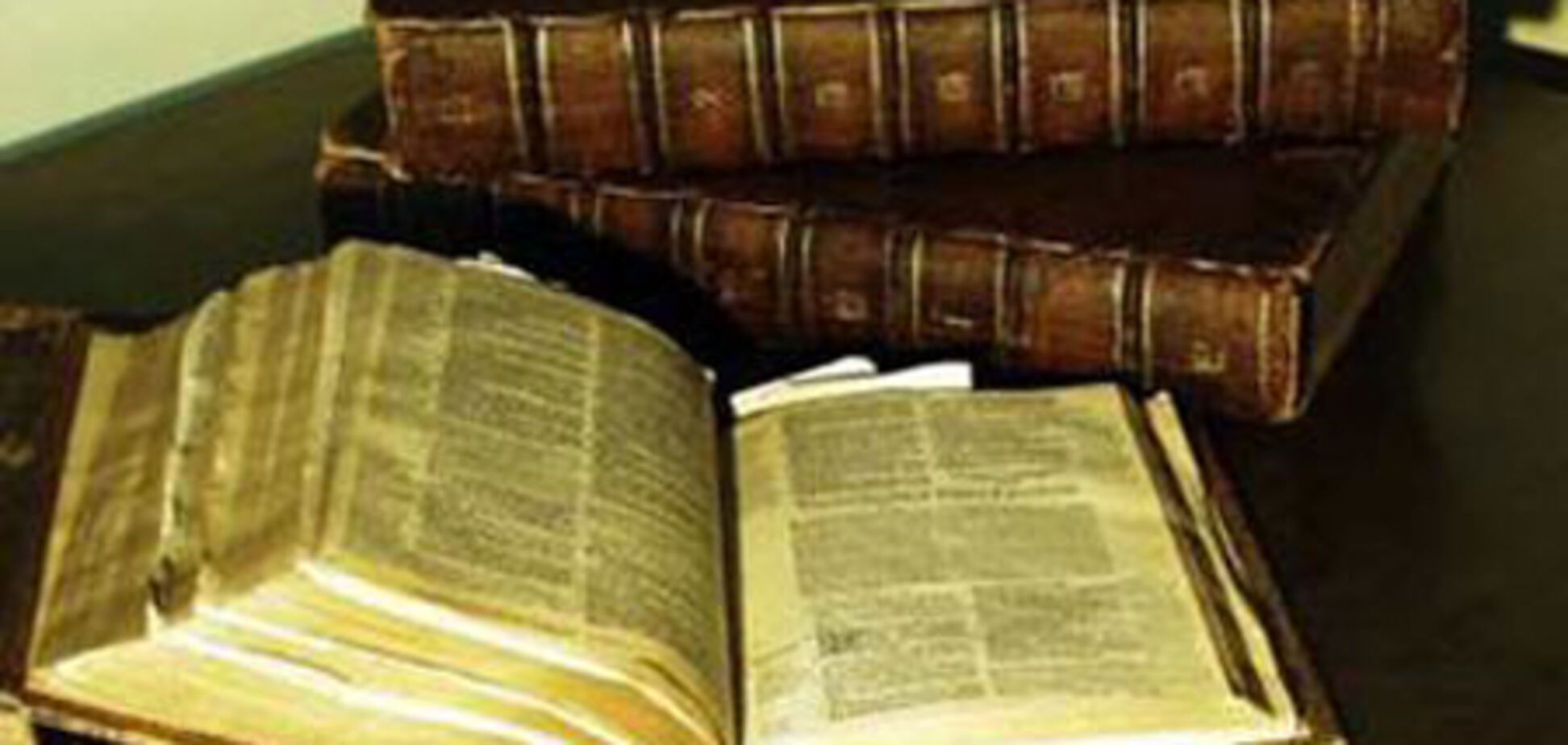 Україна повернула Грузії викрадені старовинні книги