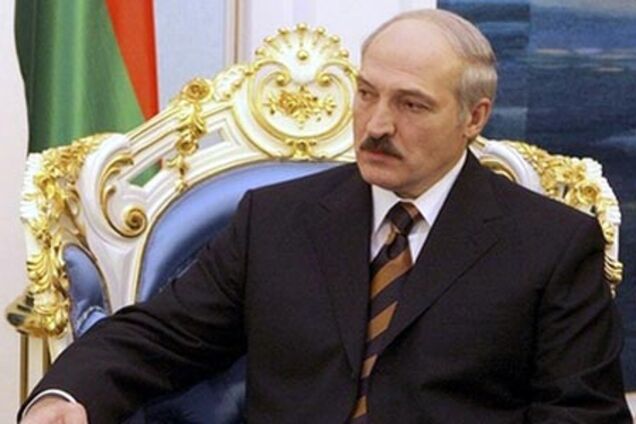 ЄС офіційно визнає Лукашенко диктатором