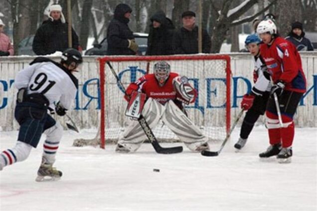 ЧУ. 'Компаньон' прогнозировано уничтожил 'Воронов'