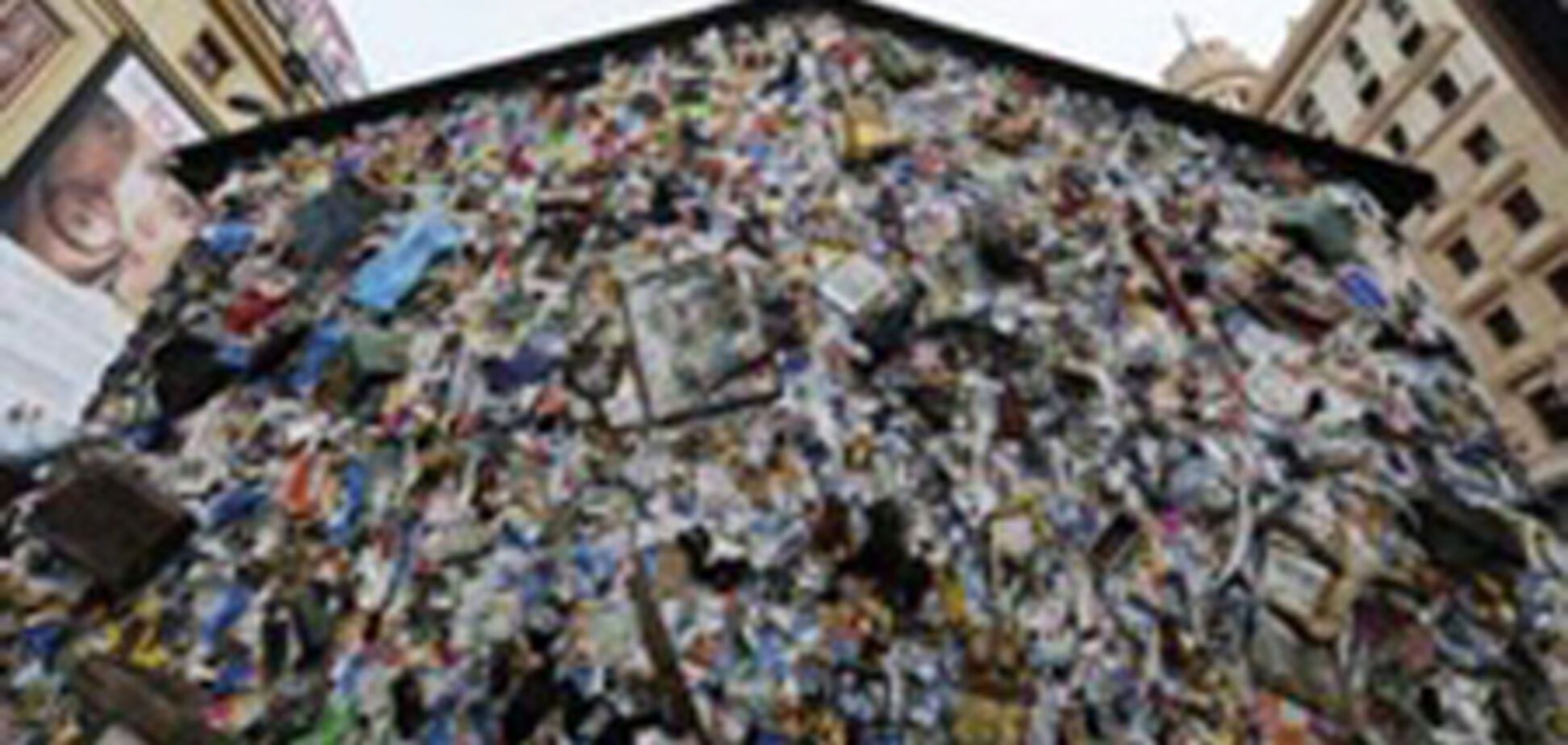 В центре Мадрида построили отель из мусора