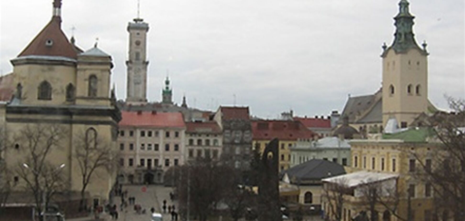 Львів'янин гуляв по місту з поясом шахіда