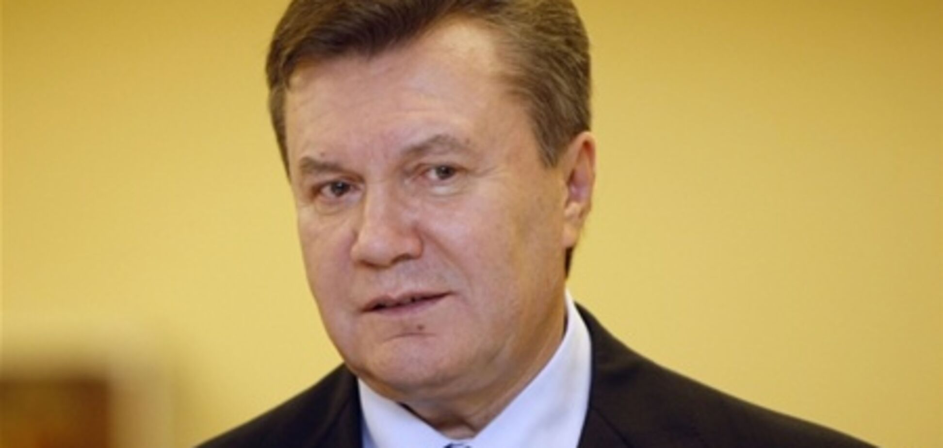 Янукович зажадав посилити заходи щодо захисту українців за кордоном
