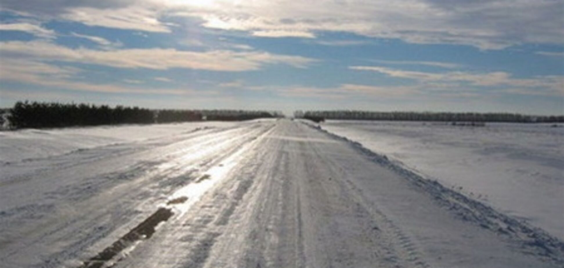 Київ забув, що таке ожеледь: 8 авто в одній купі