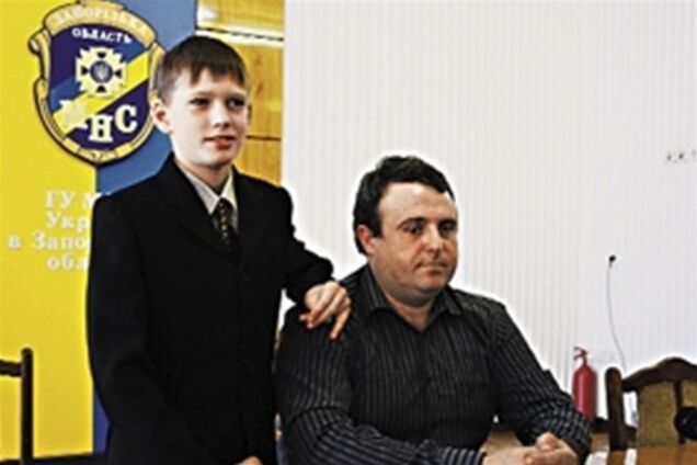 Школьник спас детей, провалившихся под лед