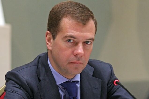 Медведев: президент не будет менять приговор Ходорковскому