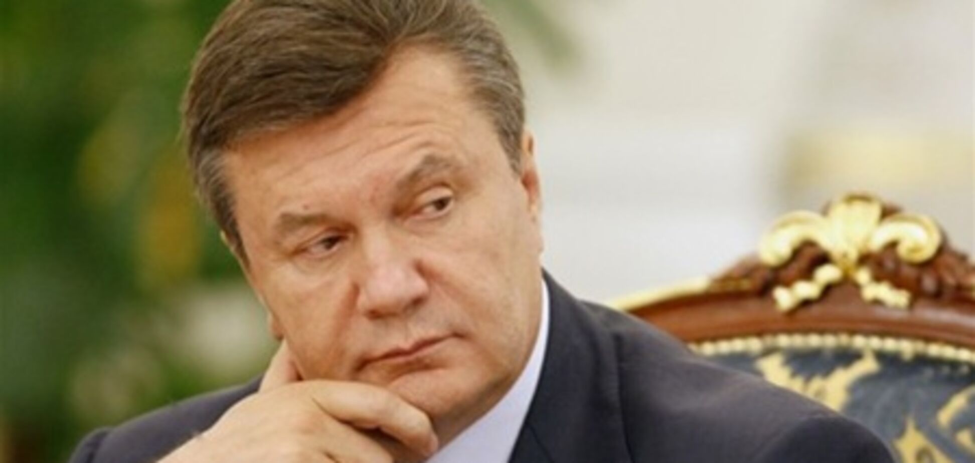 Янукович рассказал в Давосе, как с ним борются коррупционеры