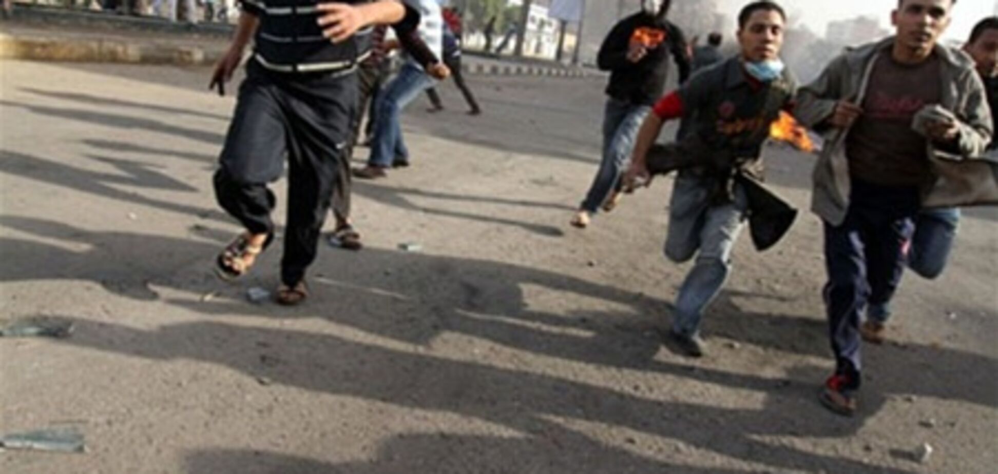 Египтянам запретили выходить на улицу после 15.00 