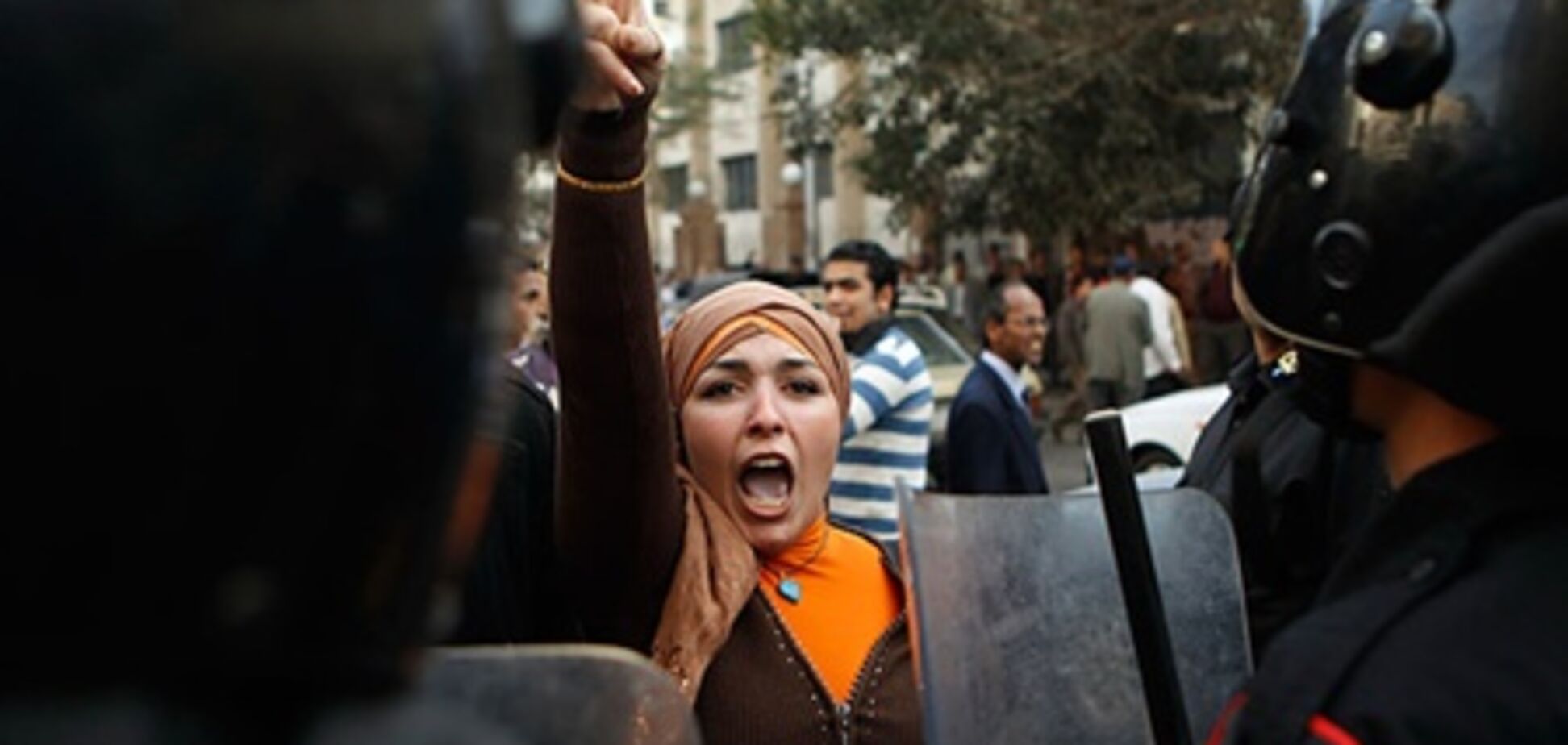 Под шумок торговцы в Каире взвинтили цены в несколько раз