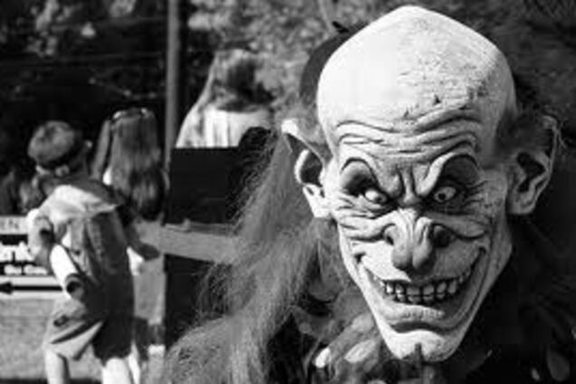 Наркодельцы убили двух уличных клоунов за доносы