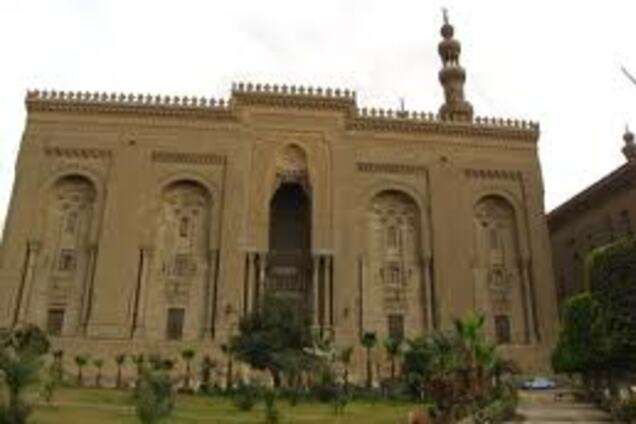 Син скинутого іранського шаха застрелився в США