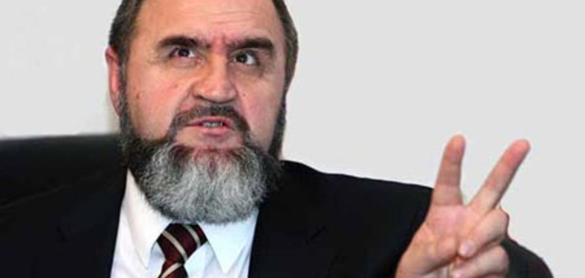 Головний русин країни погрожує піти на Київ зі зброєю