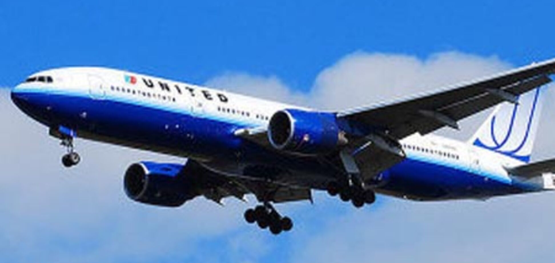 У Канаді екстрено сів літак через чашки кави