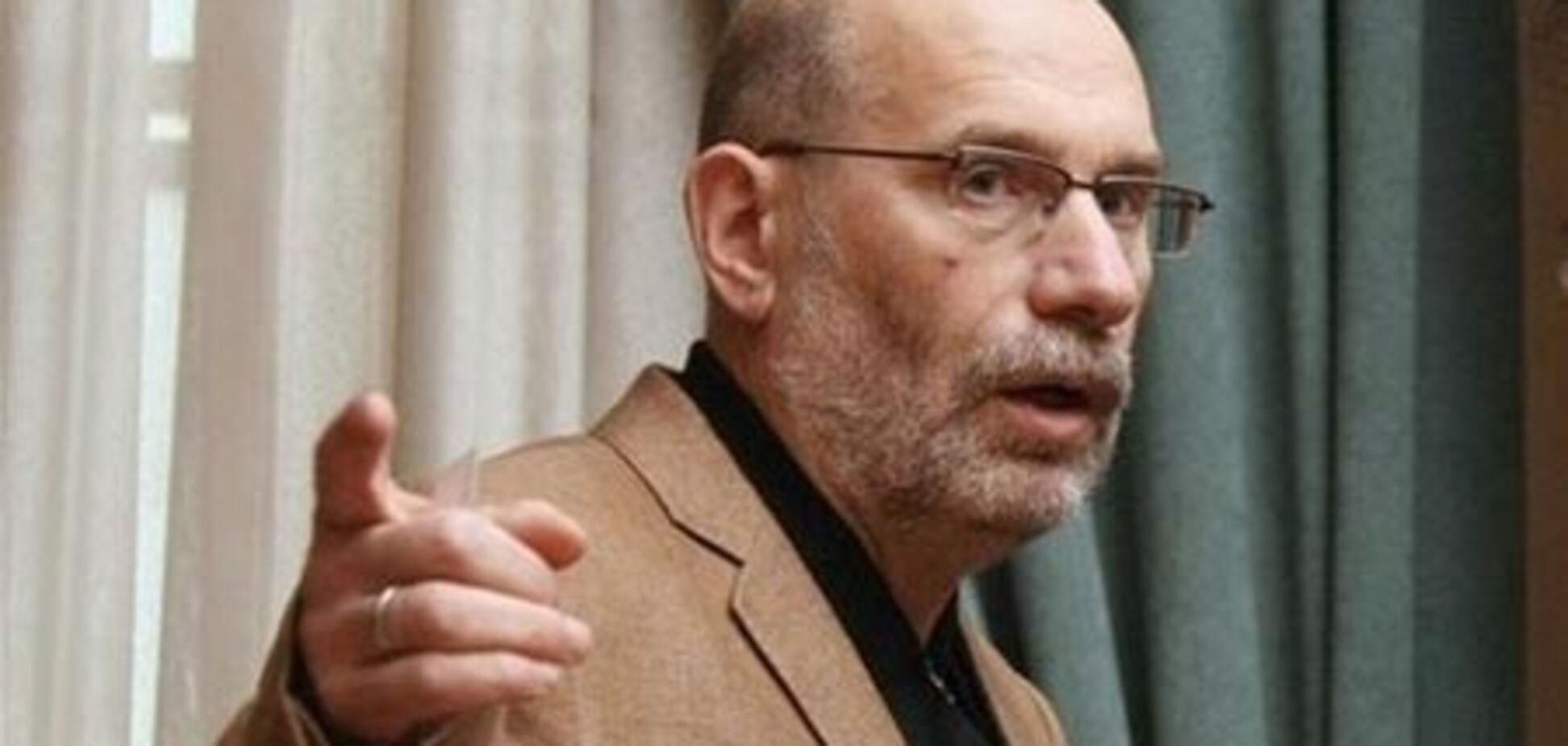 Акунін: Росії необхідна 'ампутінація'