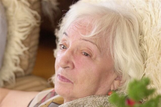 У Москві попрощалися з легендарним режисером Ліознової