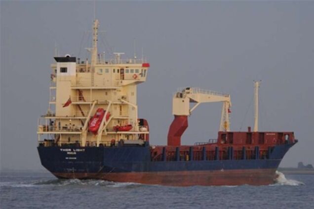 У берегов Гвинеи пираты напали на судно с украинцами на борту