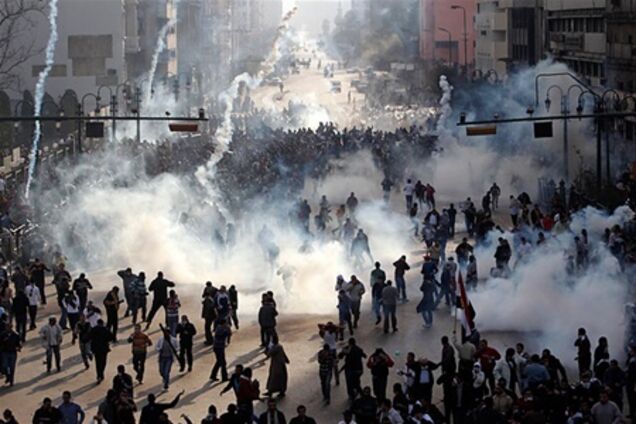 В Каире после столкновений христиан и полиции введен комендантский час