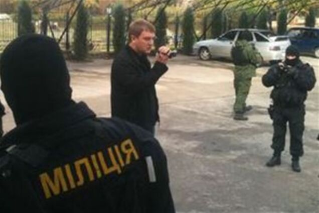 Обшуки у Суслова проводяться в межах кримінальної справи - МВС